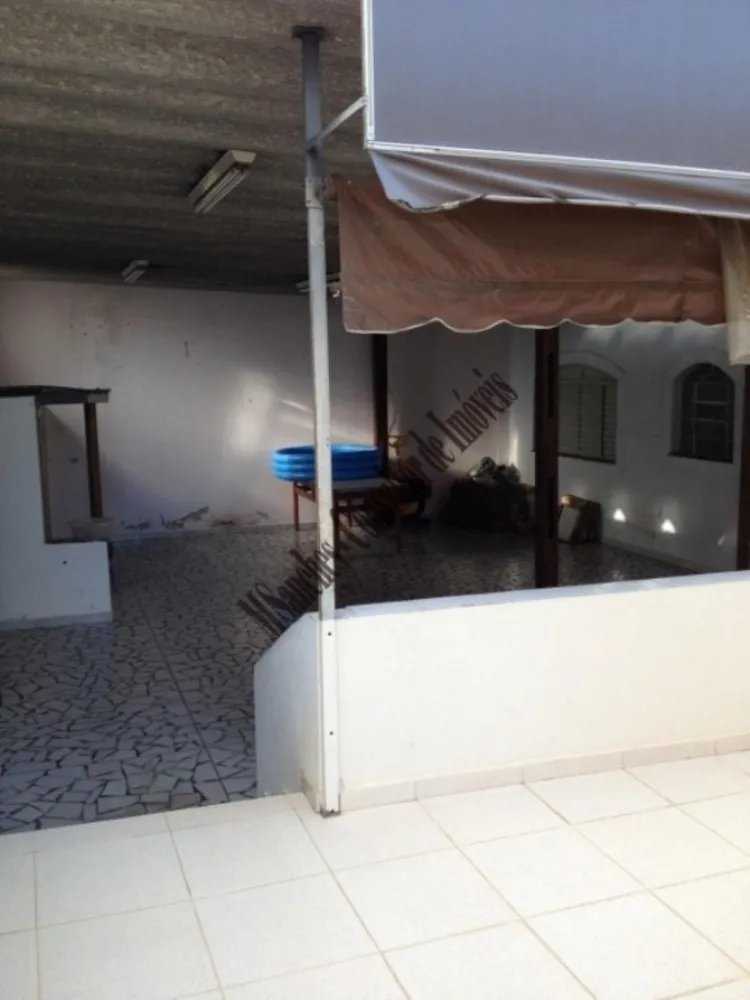 Casa, 3 quartos, 216 m² - Foto 2