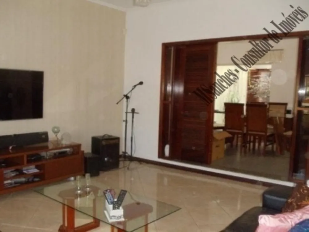 Casa, 3 quartos, 190 m² - Foto 2