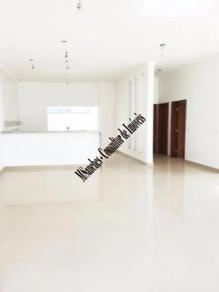 Casa, 3 quartos, 107 m² - Foto 1