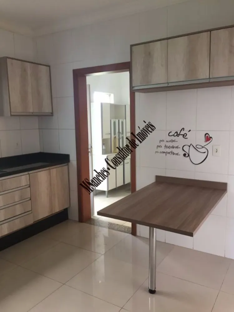 Casa, 3 quartos, 170 m² - Foto 4