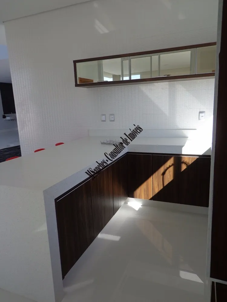 Sobrado, 3 quartos, 346 m² - Foto 3