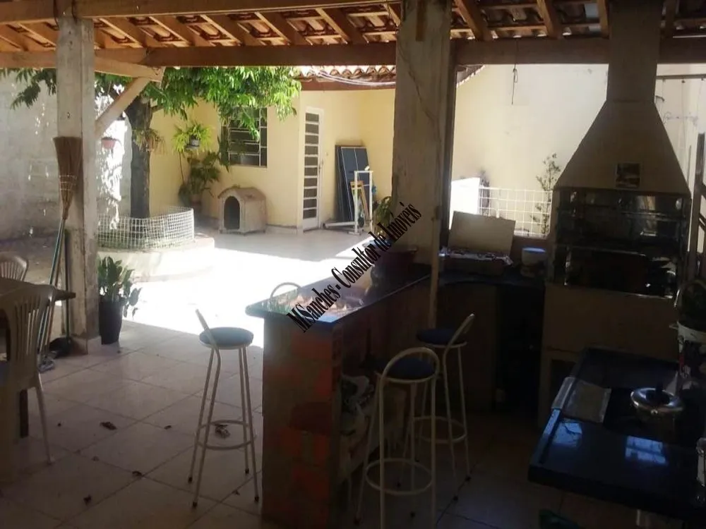 Casa, 3 quartos, 180 m² - Foto 2