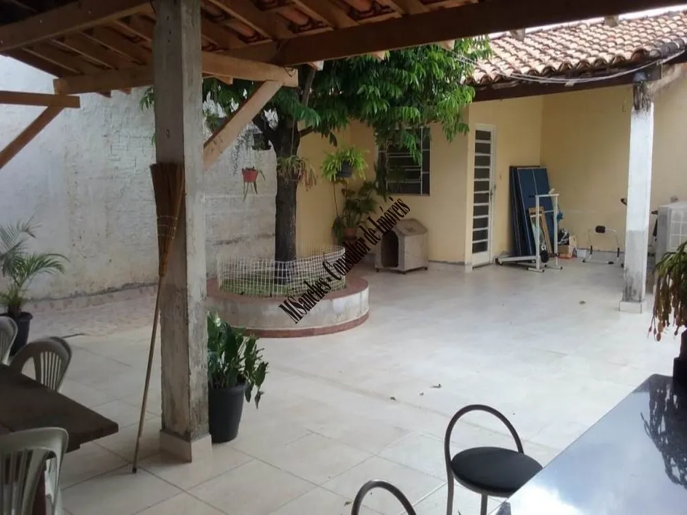Casa, 3 quartos, 180 m² - Foto 1