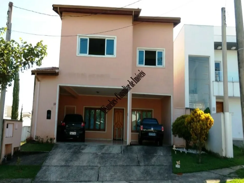 Casa, 4 quartos, 215 m² - Foto 1