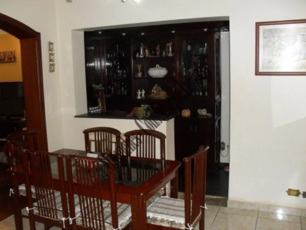Casa, 3 quartos, 220 m² - Foto 4