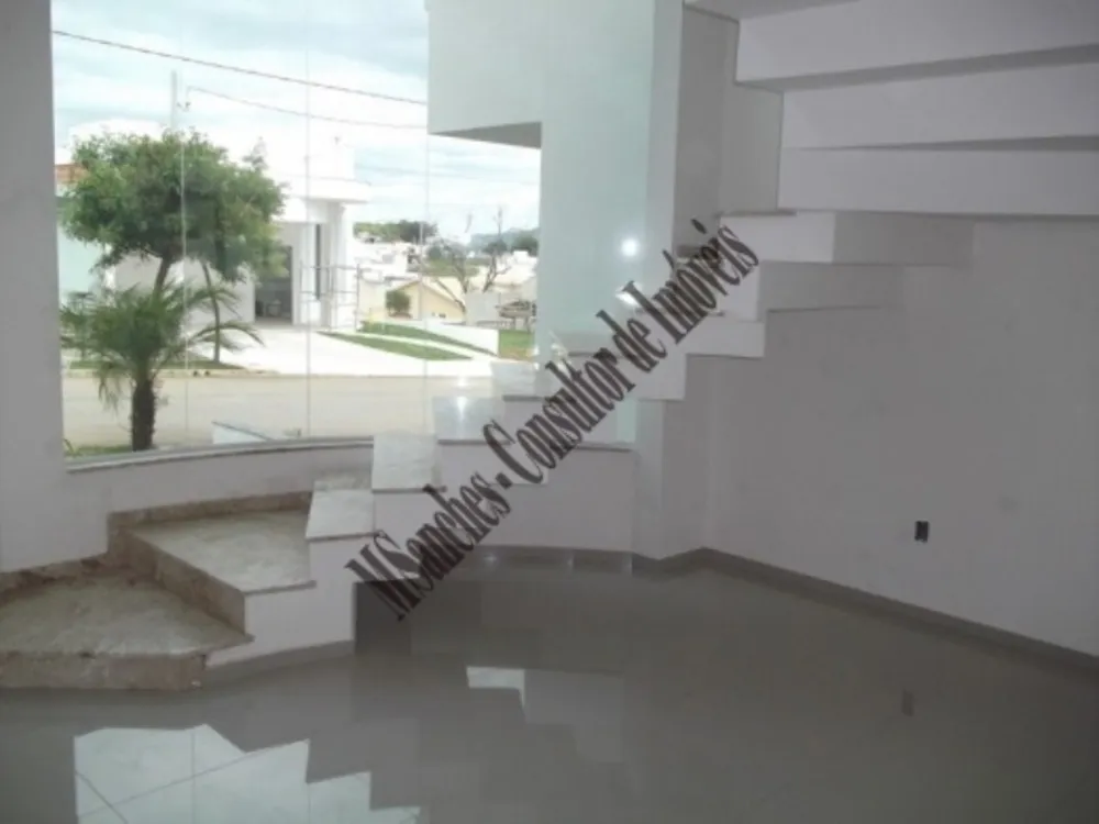 Sobrado, 3 quartos, 215 m² - Foto 1