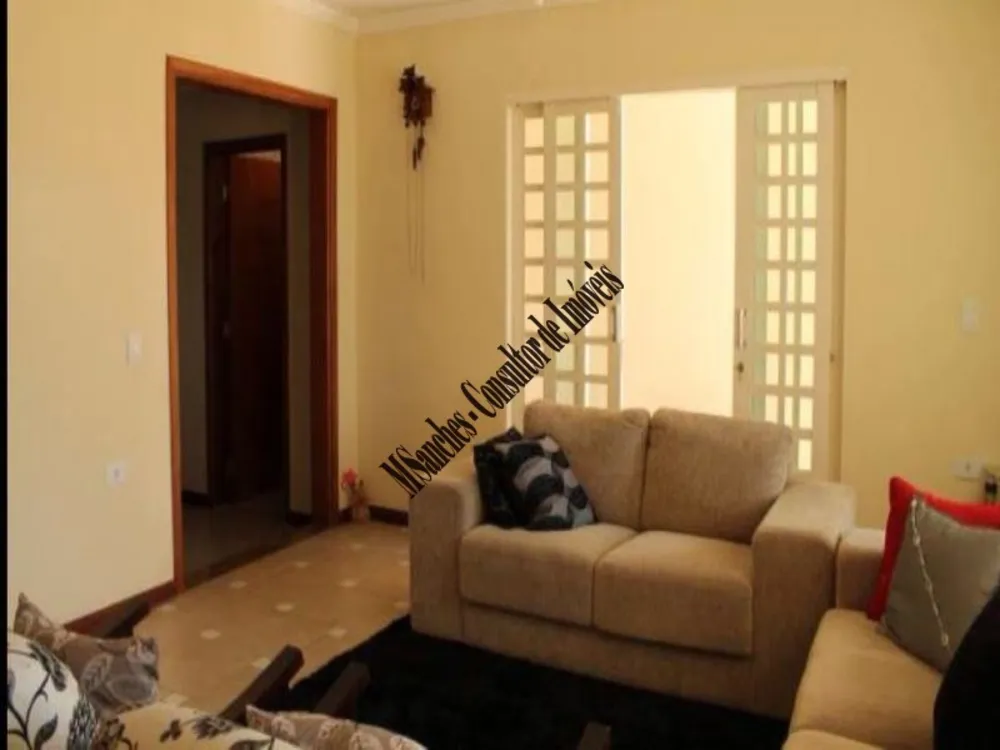 Casa, 3 quartos, 300 m² - Foto 1