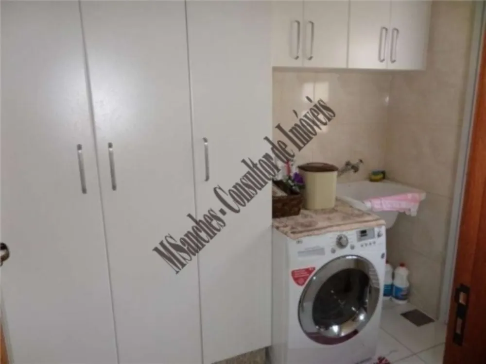 Sobrado, 3 quartos, 246 m² - Foto 4