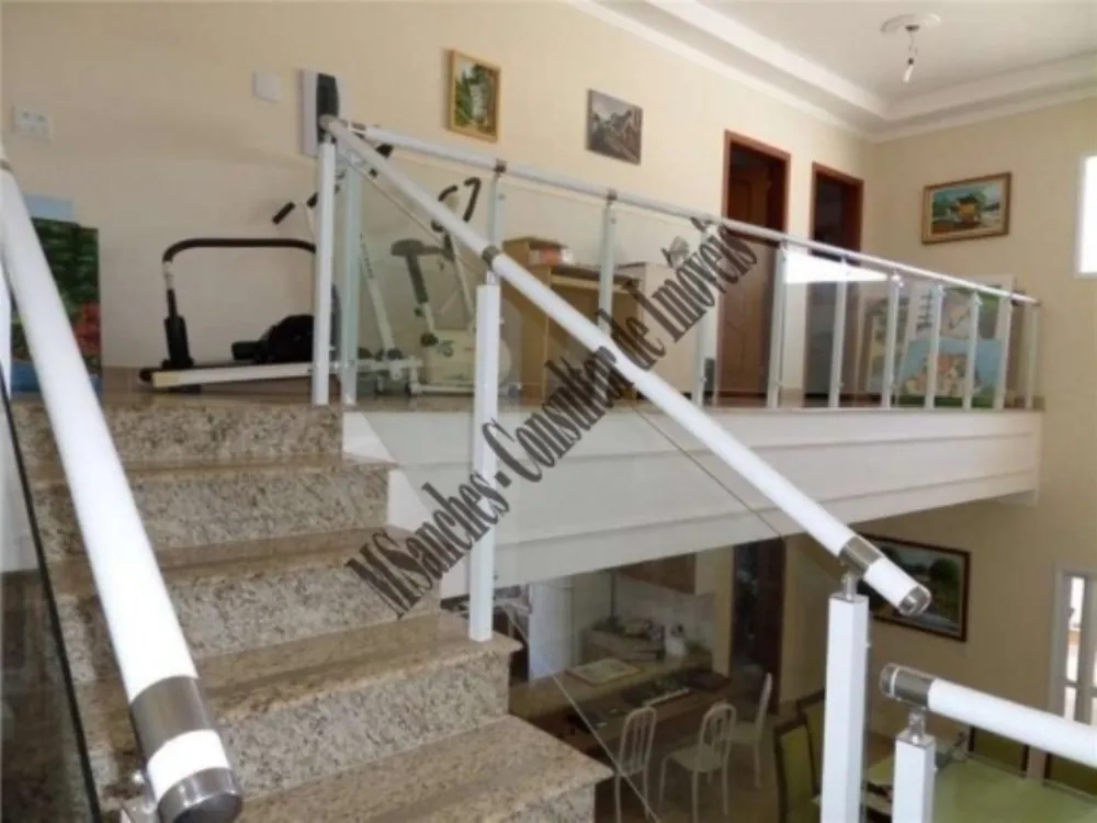 Sobrado, 3 quartos, 246 m² - Foto 3