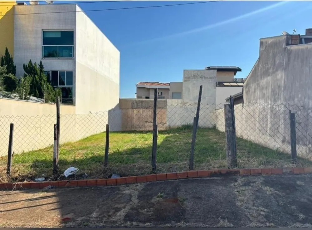 Terreno, 300 m² - Foto 1