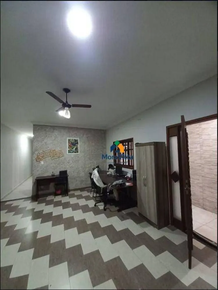Casa, 3 quartos, 277 m² - Foto 2