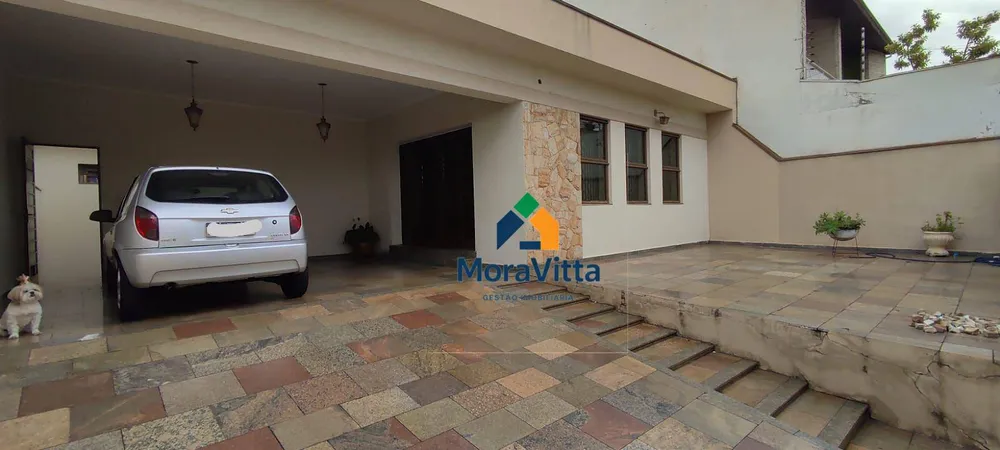 Casa, 3 quartos, 214 m² - Foto 1