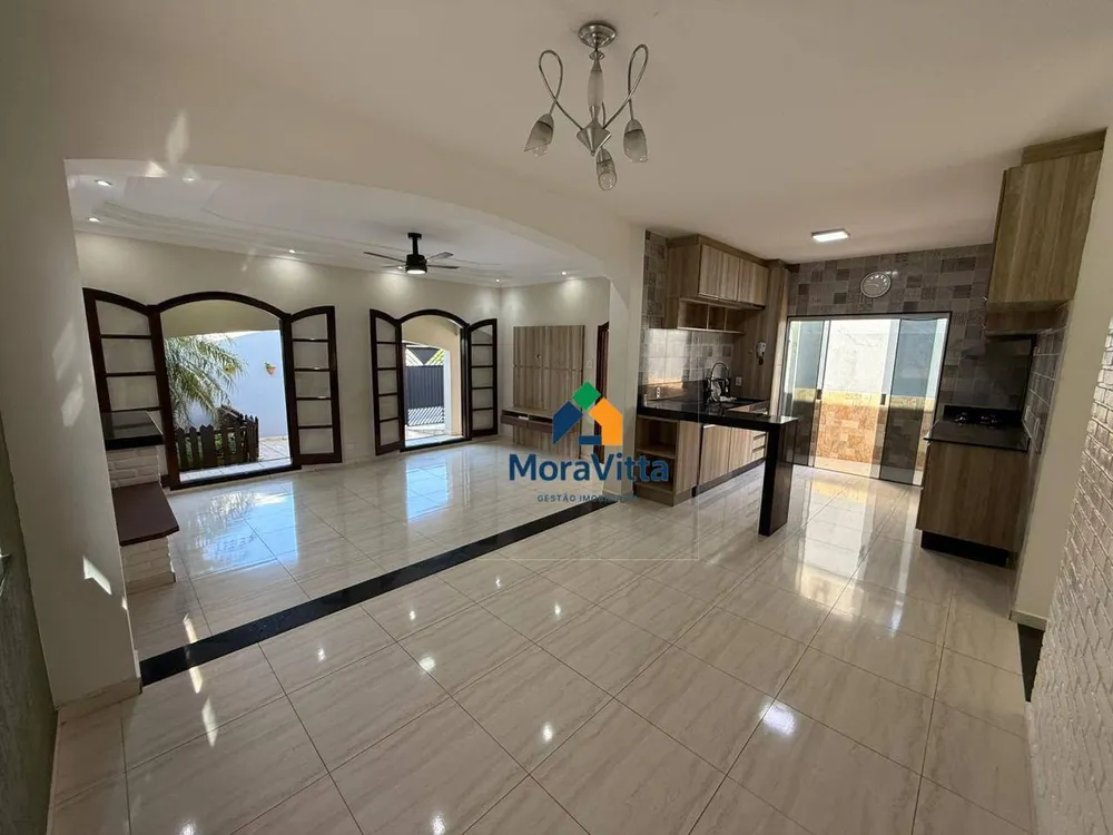 Casa, 3 quartos, 126 m² - Foto 2