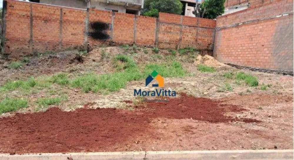Terreno, 303 m² - Foto 4