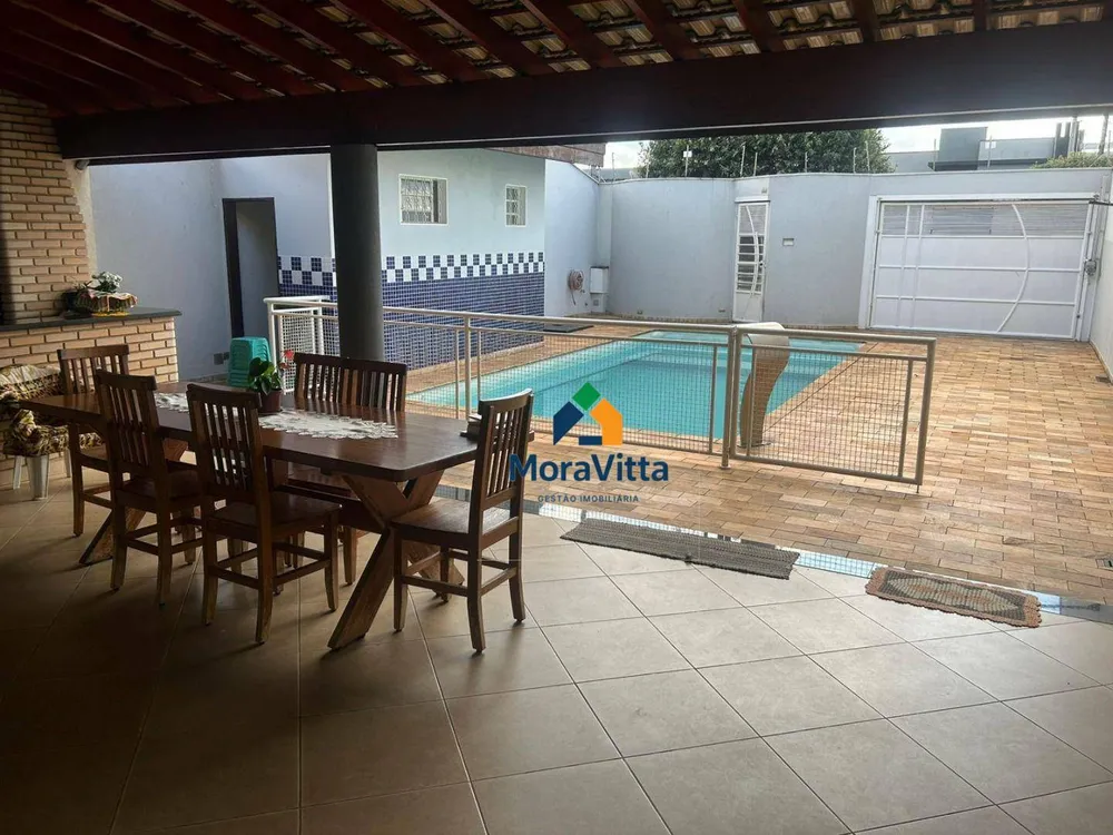 Casa, 3 quartos, 214 m² - Foto 11