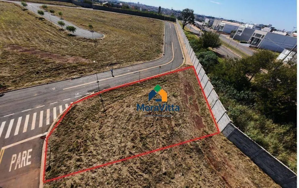 Loteamento e Condomínio, 586 m² - Foto 2