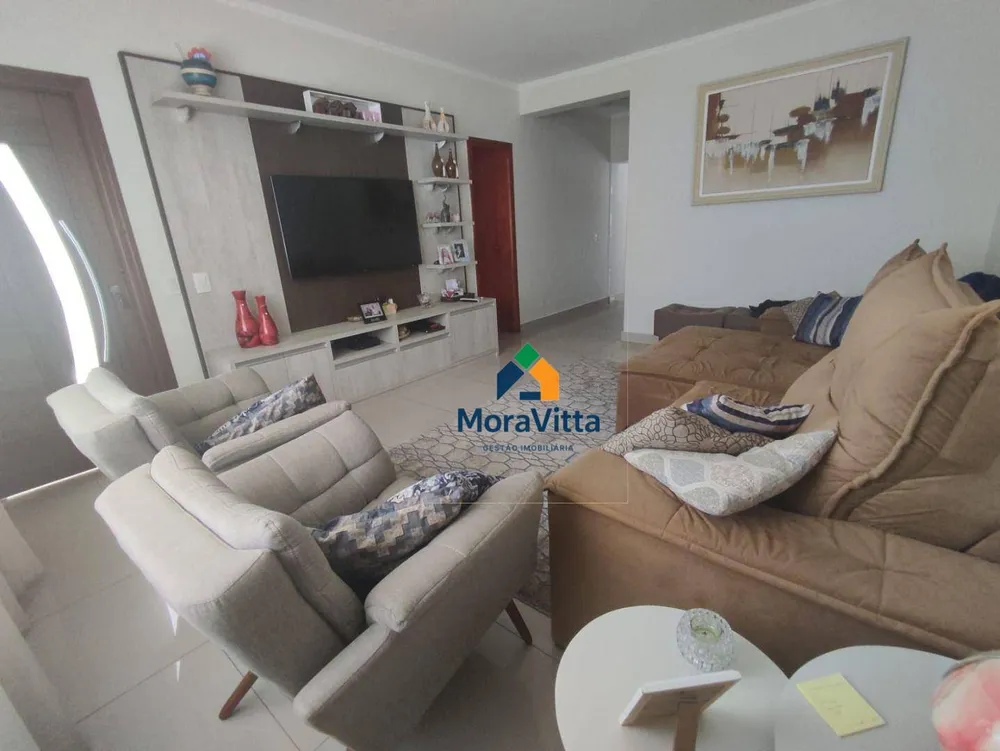Casa, 3 quartos, 221 m² - Foto 15