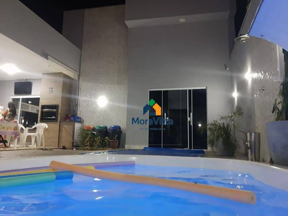 Casa, 4 quartos, 144 m² - Foto 1