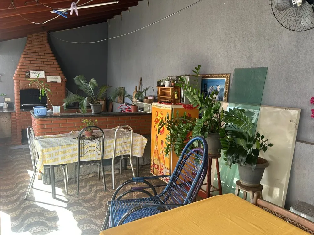 Casa, 3 quartos, 182 m² - Foto 3