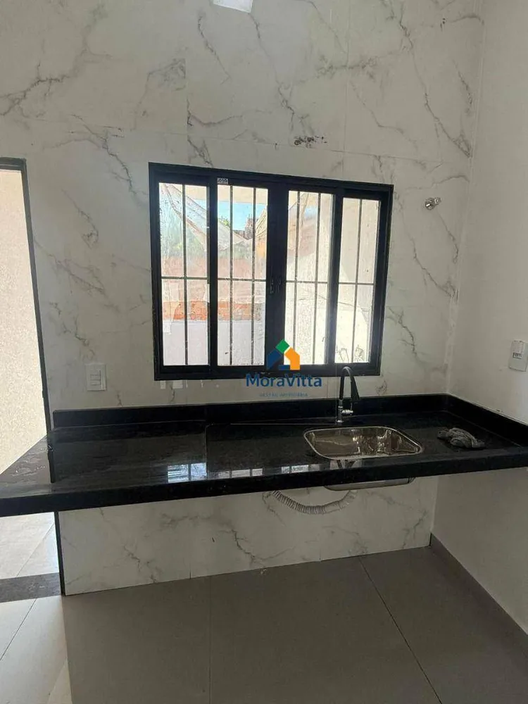 Casa, 2 quartos, 67 m² - Foto 1