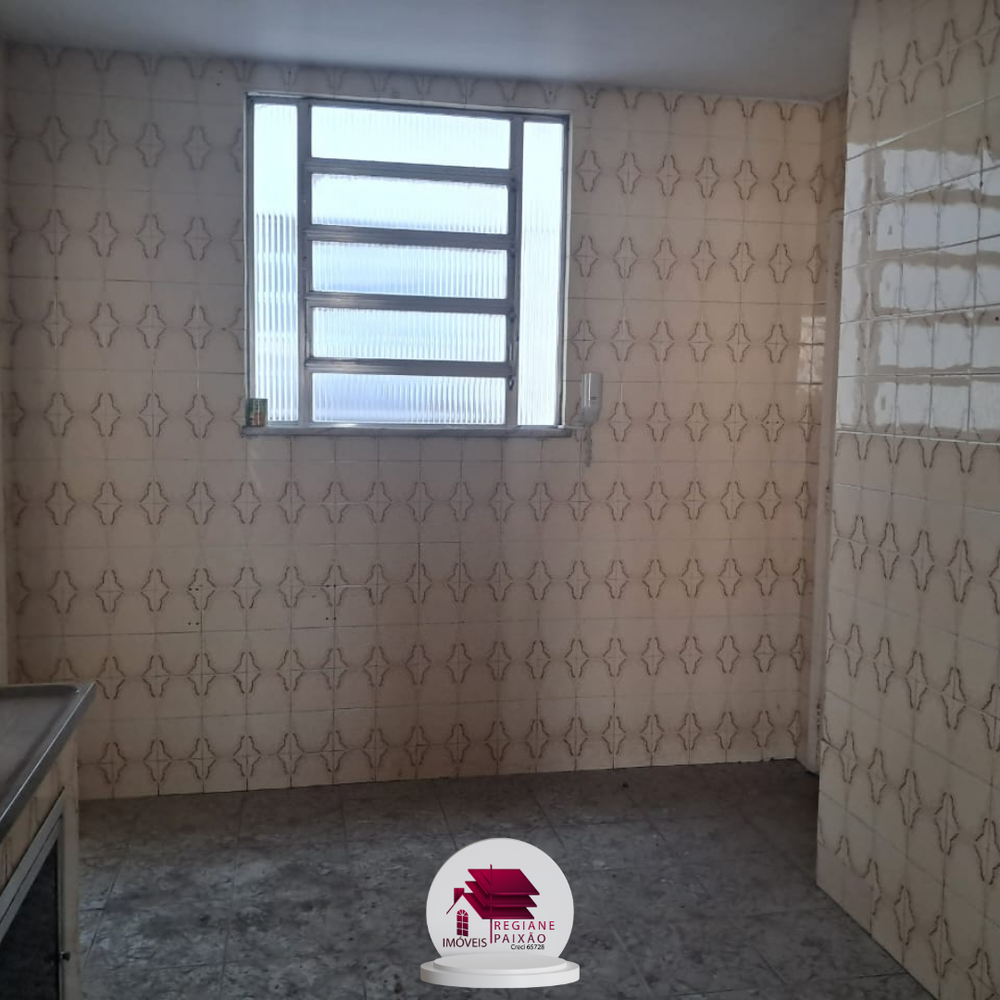 Apartamento à venda com 2 quartos, 70m² - Foto 2