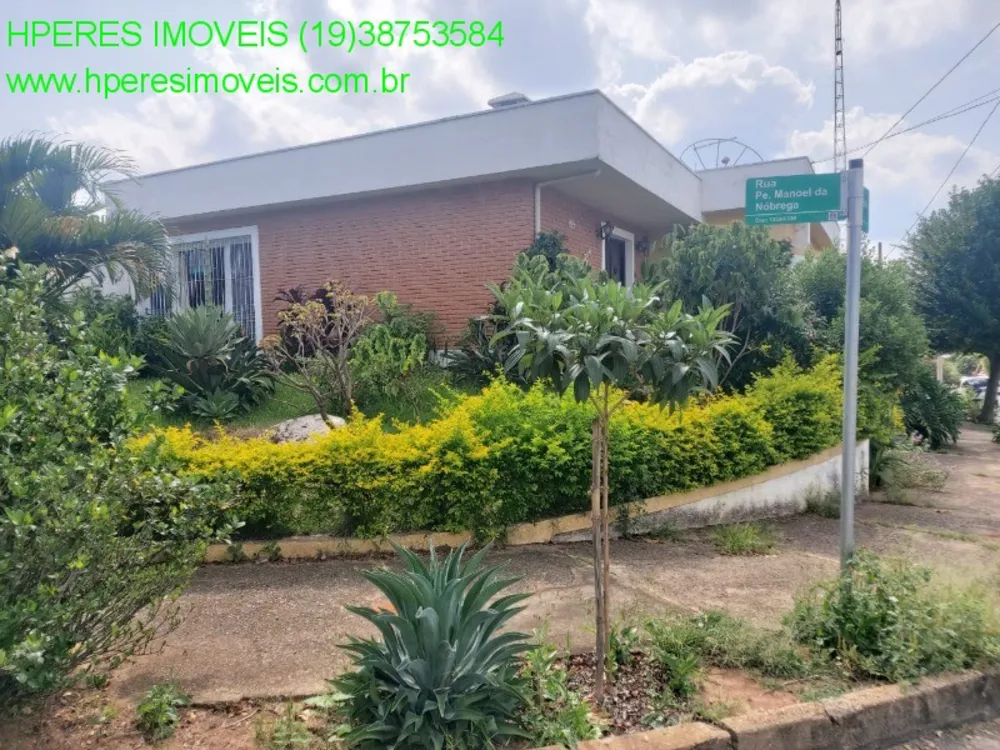 Casa, 3 quartos, 229 m² - Foto 1