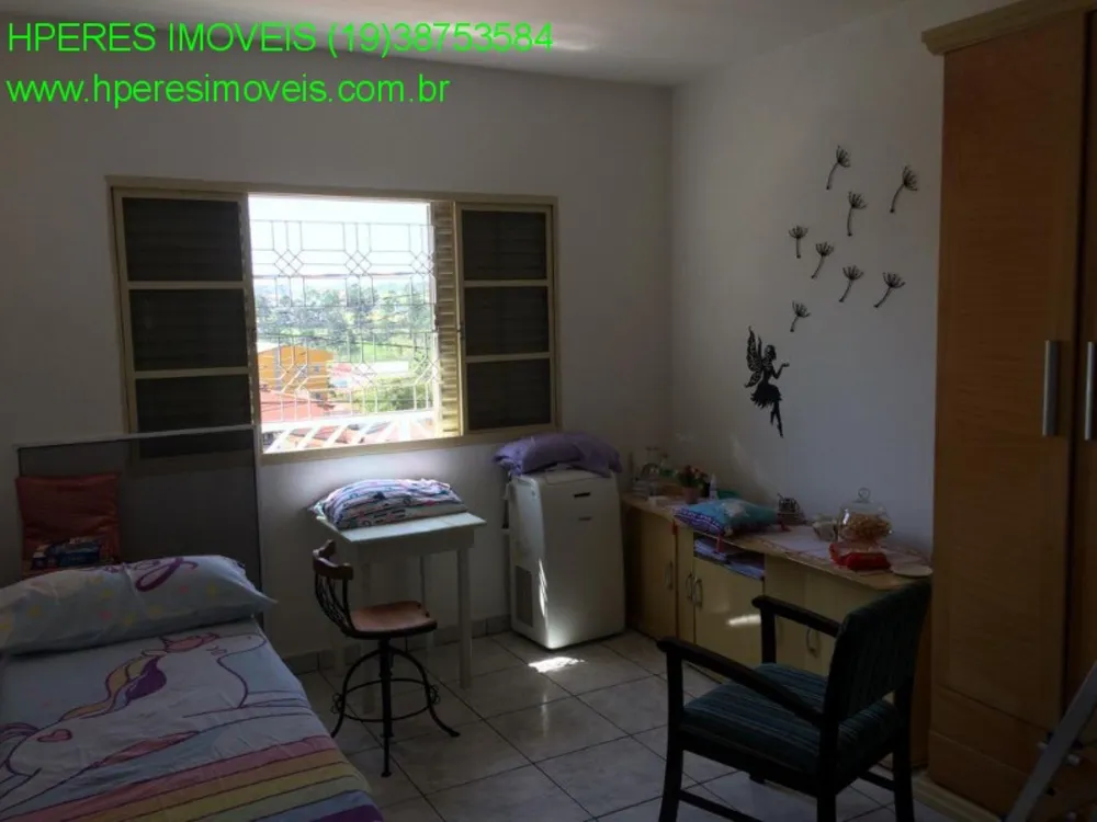 Casa, 3 quartos, 228 m² - Foto 1
