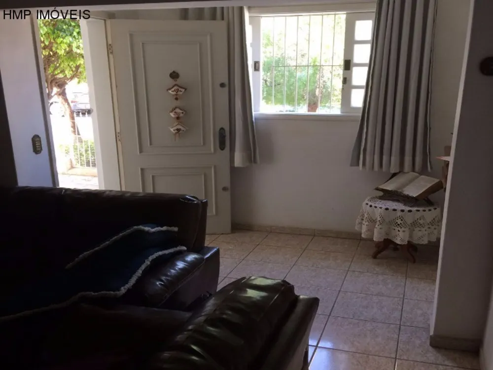 Casa, 3 quartos, 245 m² - Foto 4
