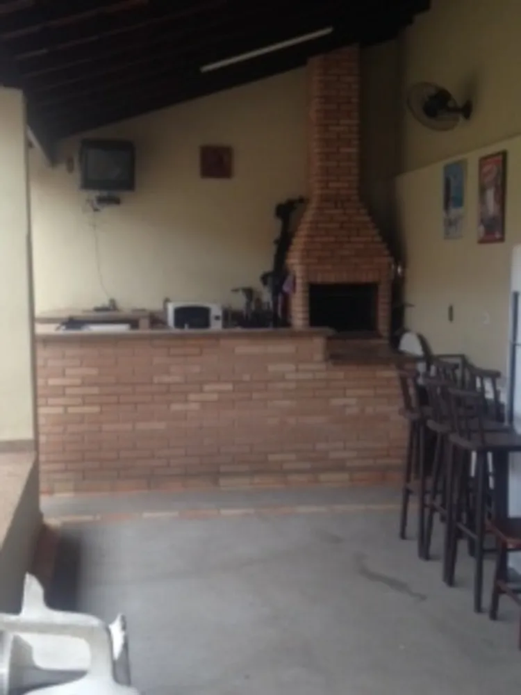Casa, 3 quartos, 245 m² - Foto 2