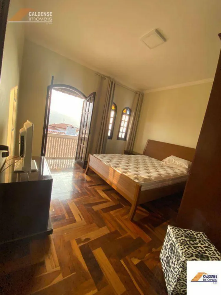 Casa, 3 quartos, 231 m² - Foto 9