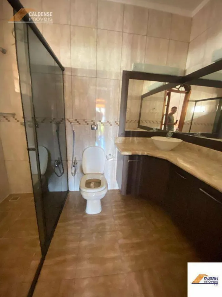 Casa, 3 quartos, 240 m² - Foto 10