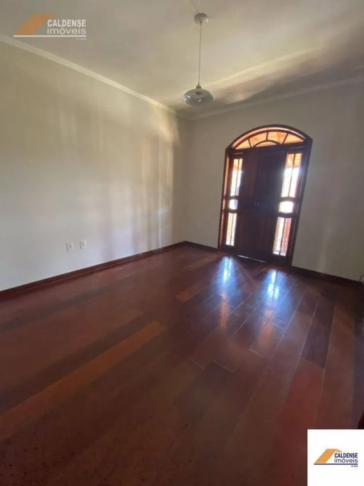 Casa, 3 quartos, 240 m² - Foto 11