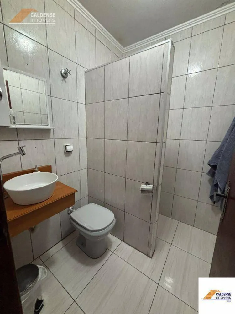 Casa, 2 quartos, 204 m² - Foto 9