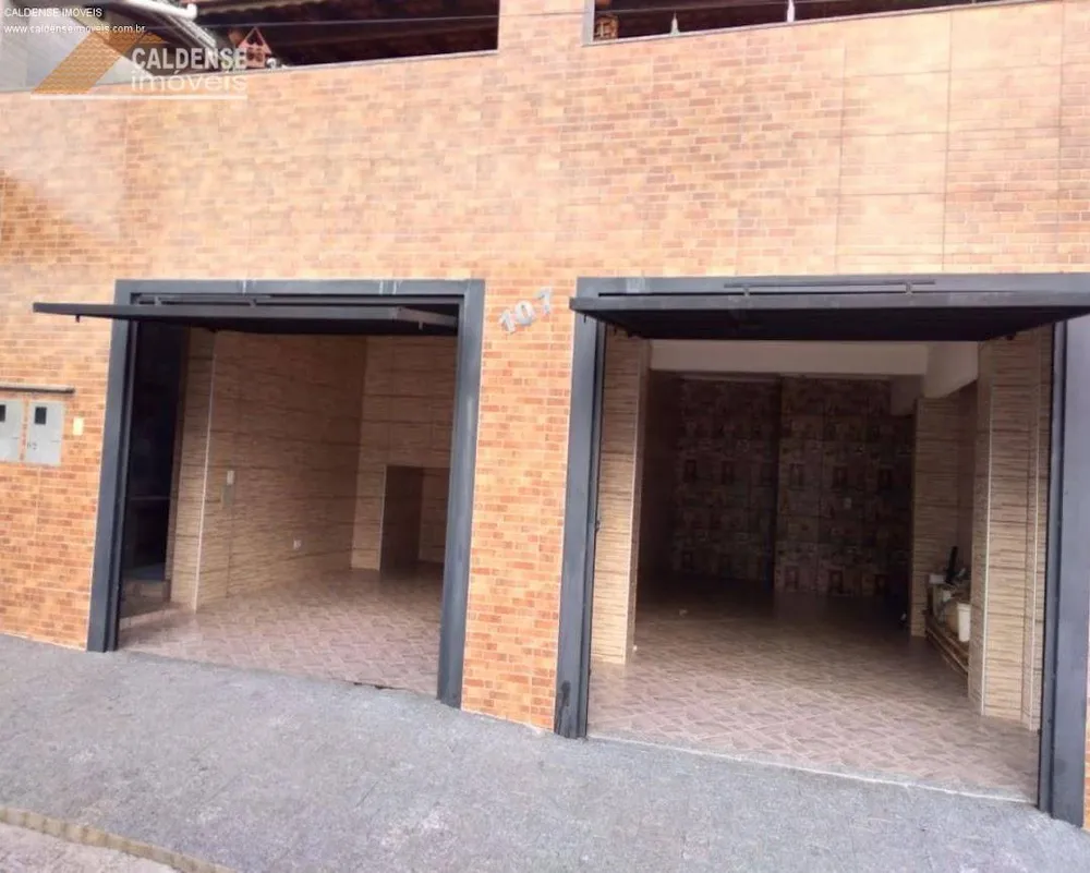 Casa, 3 quartos, 215 m² - Foto 3