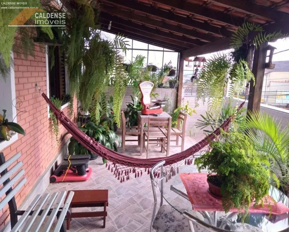 Casa, 3 quartos, 215 m² - Foto 8
