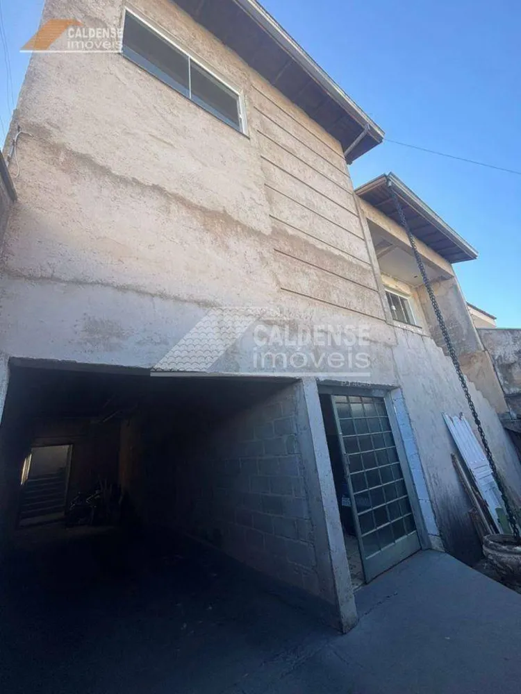 Casa, 3 quartos, 203 m² - Foto 1