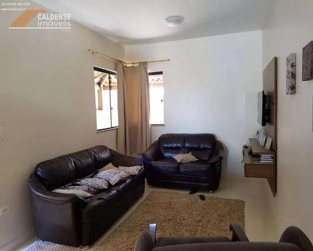 Casa, 3 quartos, 172 m² - Foto 1