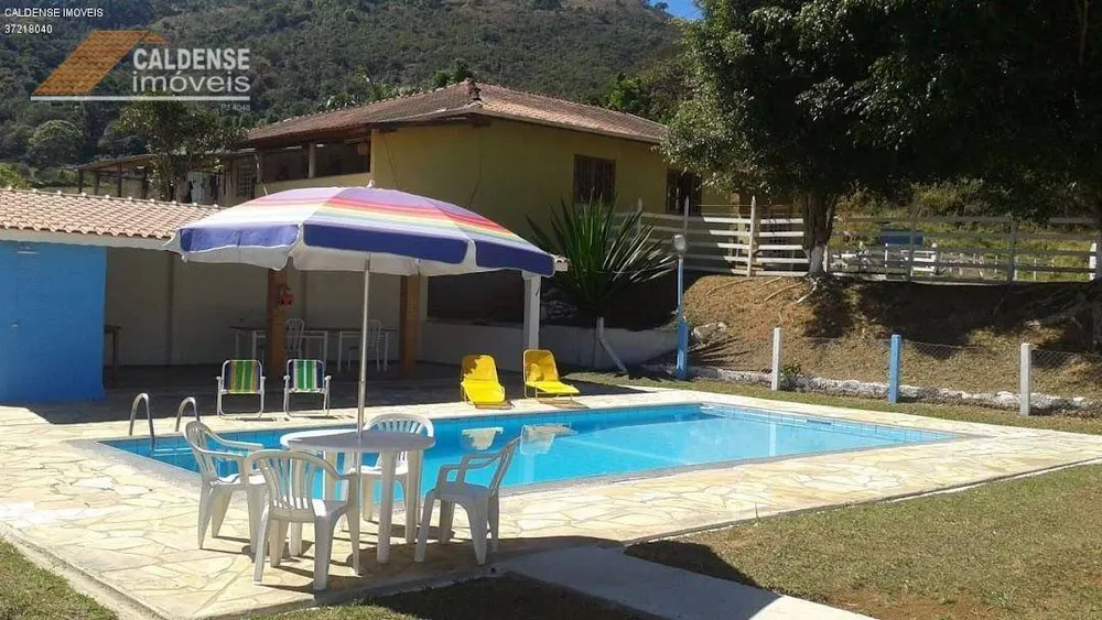 Chácara, 8 quartos, 4000 m² - Foto 11