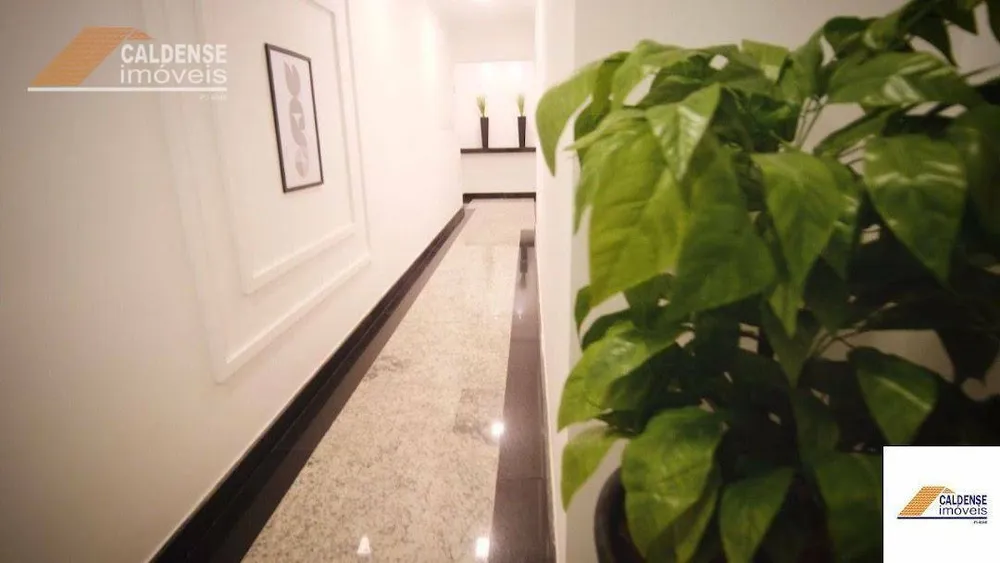 Apartamento, 3 quartos, 130 m² - Foto 2