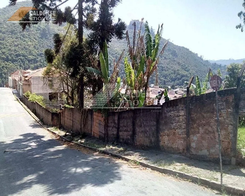 Terreno, 1800 m² - Foto 1