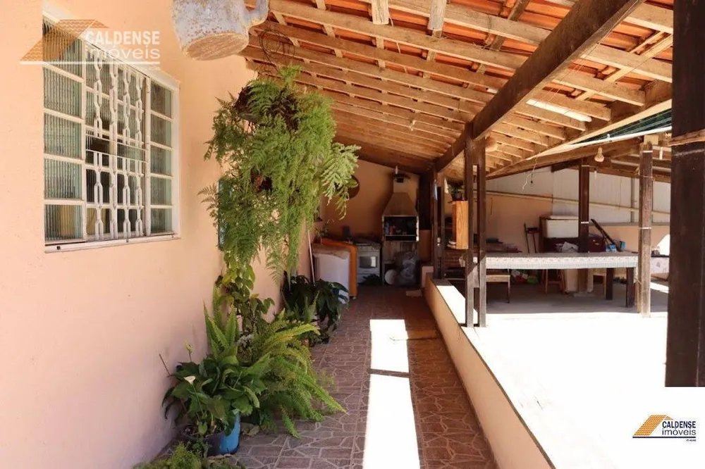Chácara, 3 quartos, 2163 m² - Foto 5