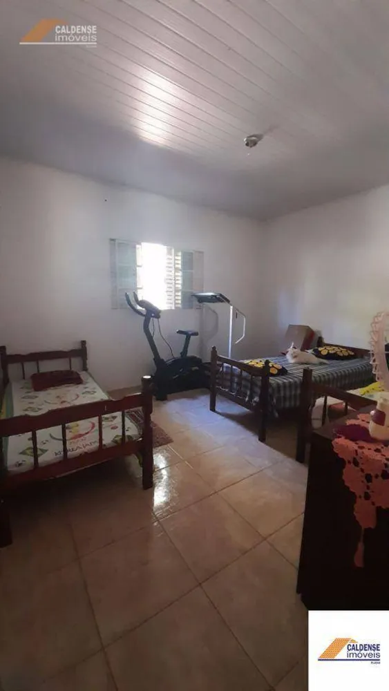 Chácara, 3 quartos, 2163 m² - Foto 10