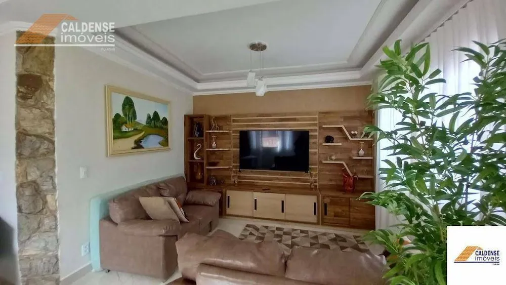 Casa, 3 quartos, 169 m² - Foto 8