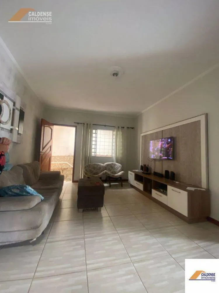 Casa, 4 quartos, 210 m² - Foto 5