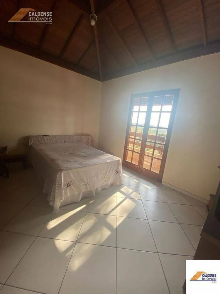 Chácara, 3 quartos, 2609 m² - Foto 12