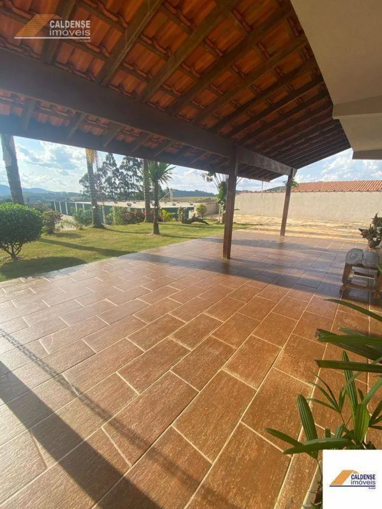 Chácara, 3 quartos, 2609 m² - Foto 5