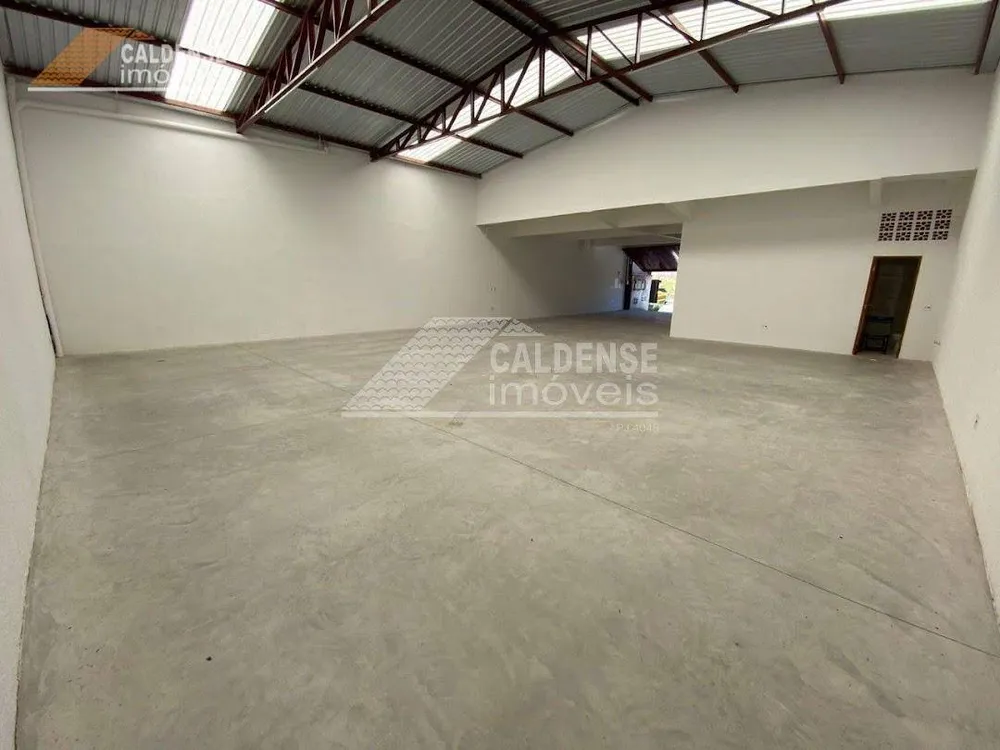 Depósito-Galpão, 220 m² - Foto 1