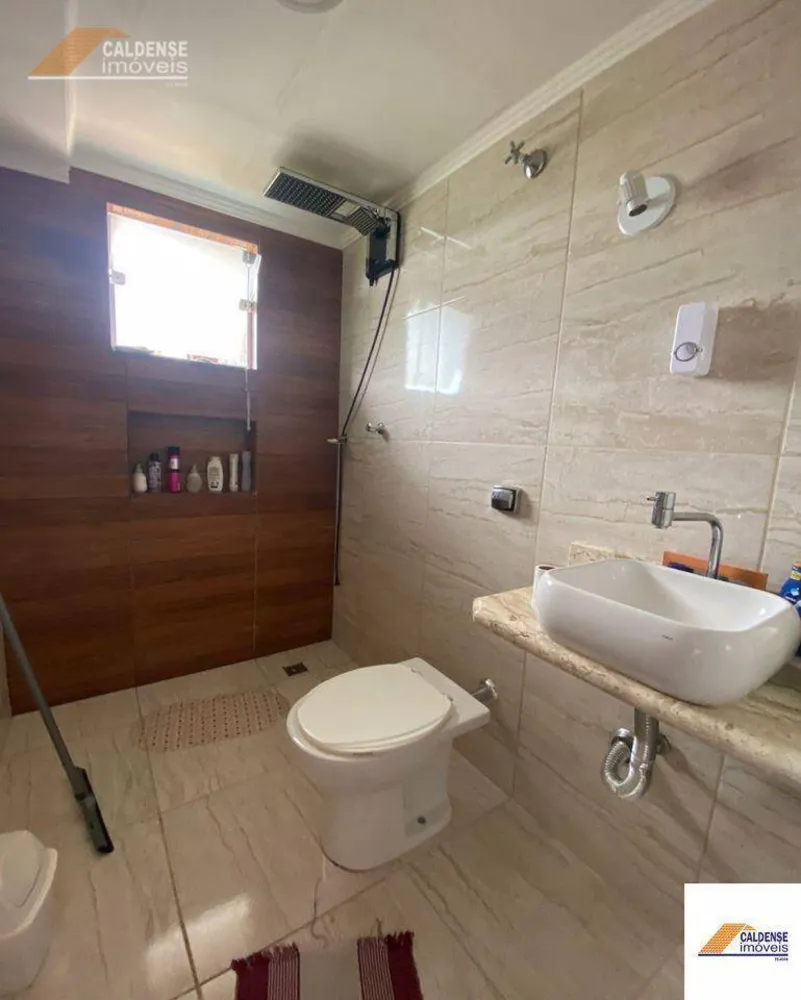 Casa, 4 quartos, 240 m² - Foto 14