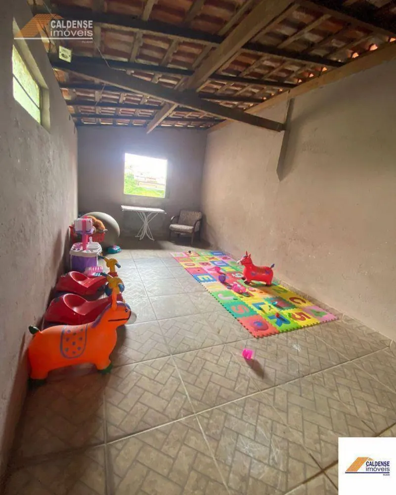 Casa, 4 quartos, 240 m² - Foto 6