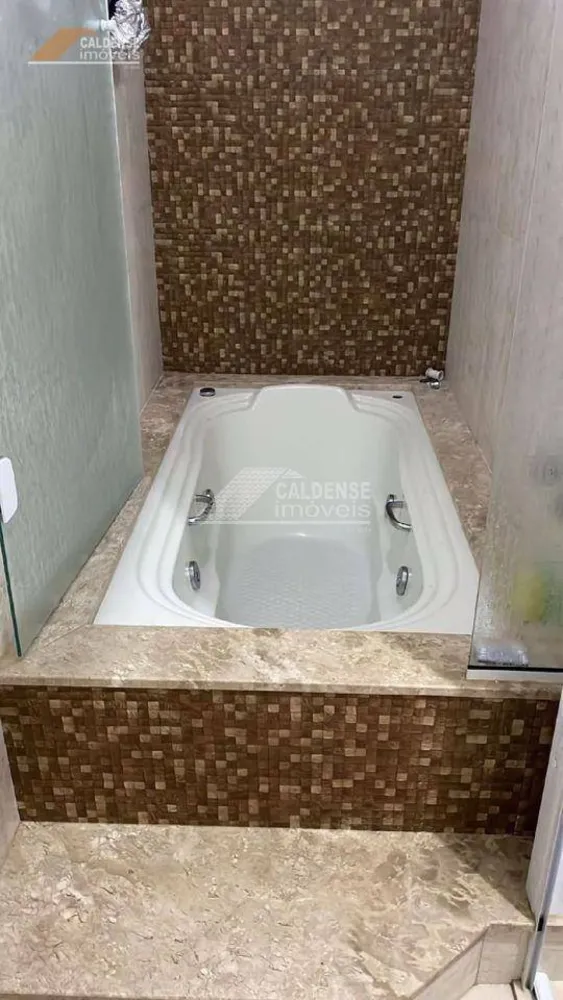 Casa, 3 quartos, 228 m² - Foto 13